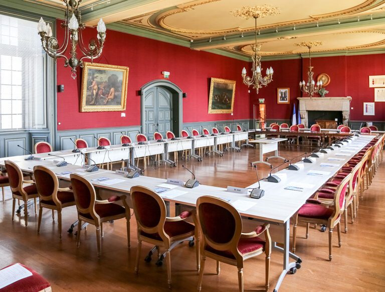 salle conseil municipal