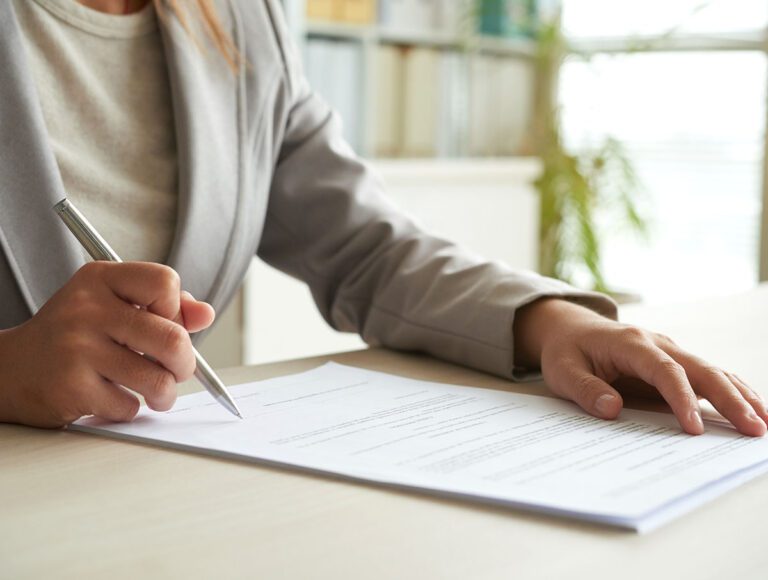 signing document