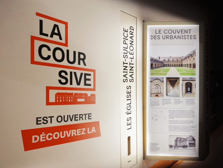 intérieur de la coursive, panneau coulissants