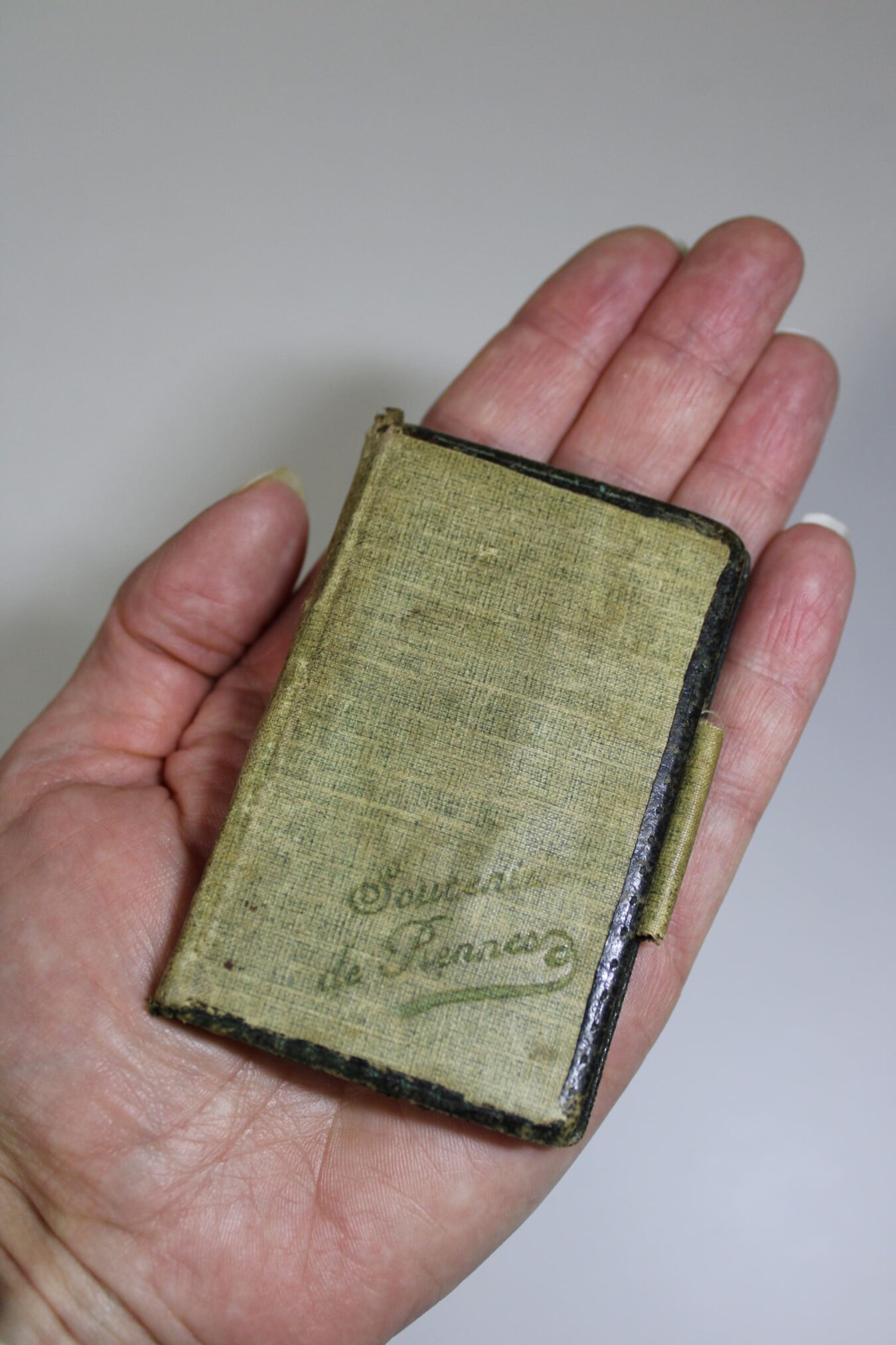Carnet de route fermé d’un poilu fougerais Thomas Amand