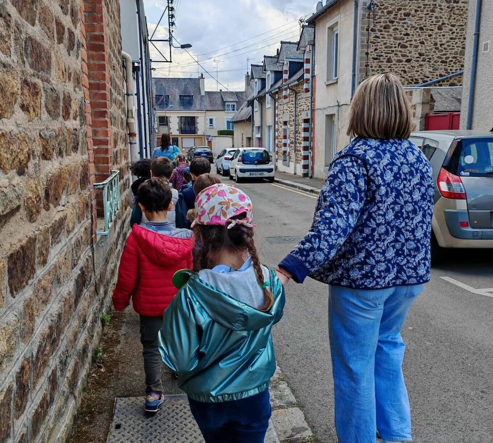 Qui a tué la chaussure rose ? - Aventure en famille