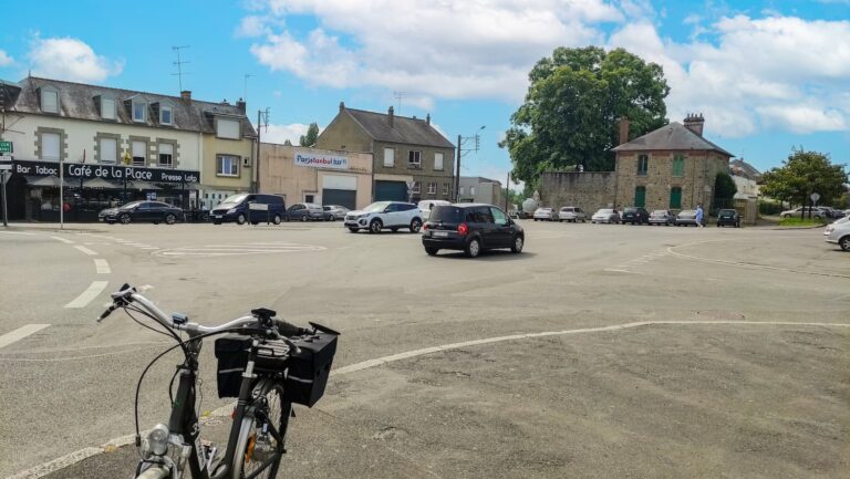 place edmond herbert fougères (1)